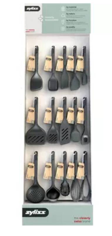 Display Kochutensilien 71-tlg