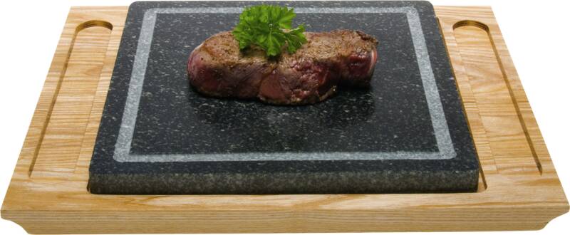 Specksteinteller mit Holzunterteller