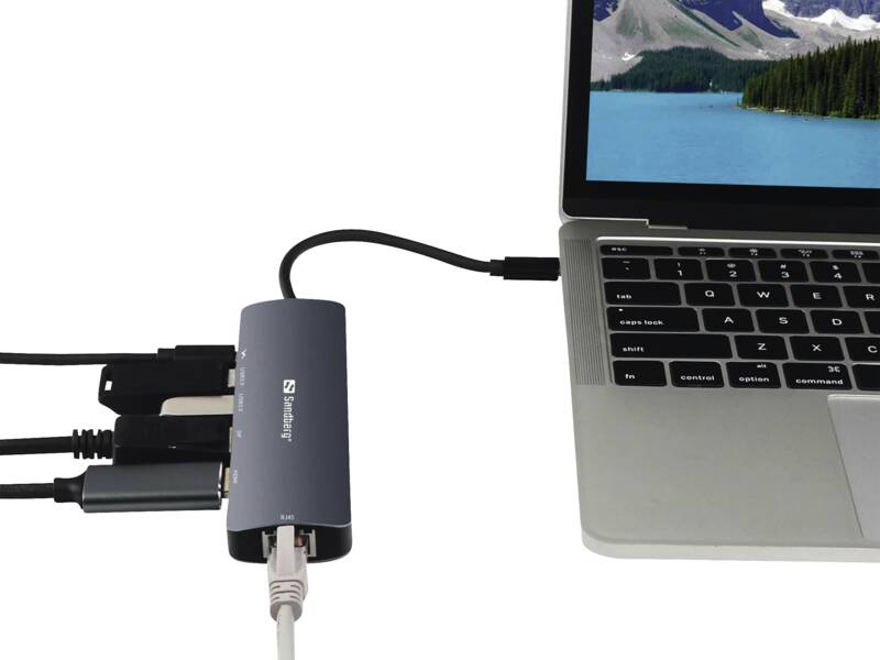 USB-C 8K Display Dock