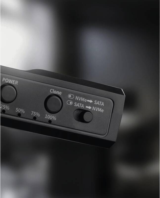 USB 3.2 Cloner and Dock for