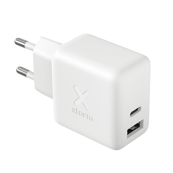 Charger 100-240V USB-C 30W GaN - handy.ch